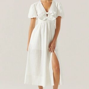 ASTR The Label- White Midi Dress with Puff Sleeves- Large- Worn Once